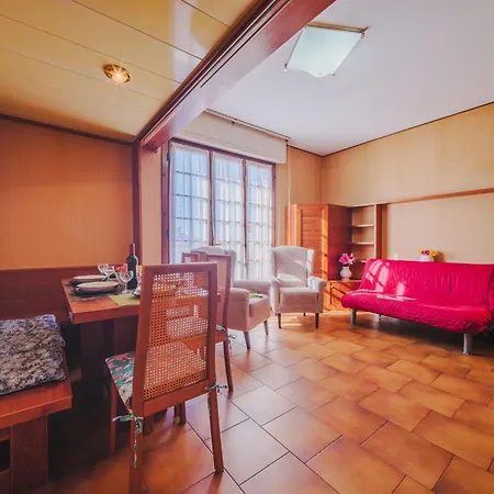 Menesini By Interhome *