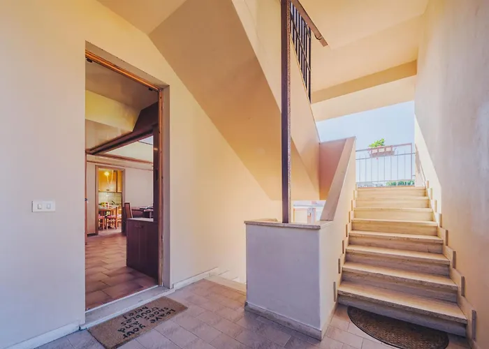 Menesini By Interhome