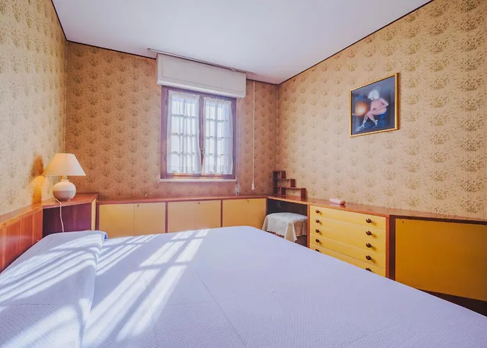 Menesini By Interhome Apartament Viareggio