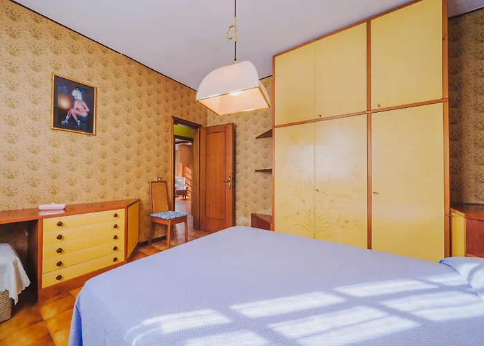 Menesini By Interhome Apartament *