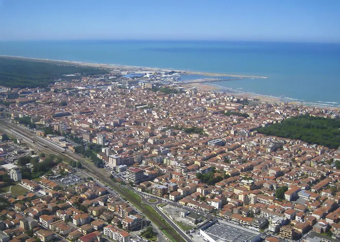 Appartement Menesini By Interhome Viareggio