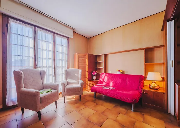 Menesini By Interhome * Viareggio