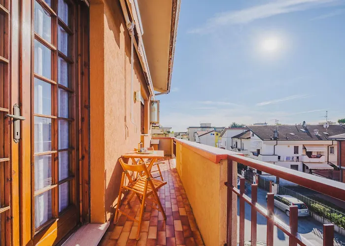 Menesini By Interhome