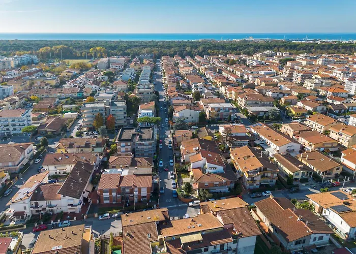 Appartement Menesini By Interhome Viareggio