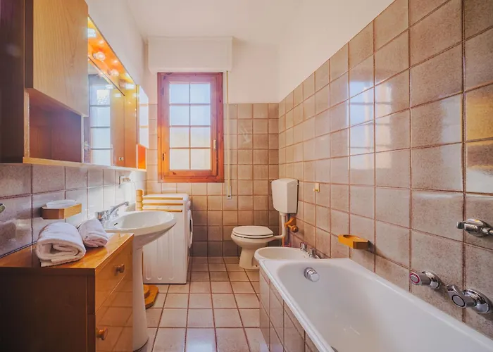 Menesini By Interhome *